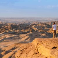 Descubriendo Swakopmund y el Valle Lunar: un viaje a la eterna Welwitschia