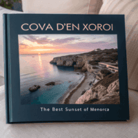 Cova d'en Xoroi es el mejor atardecer de Menorca