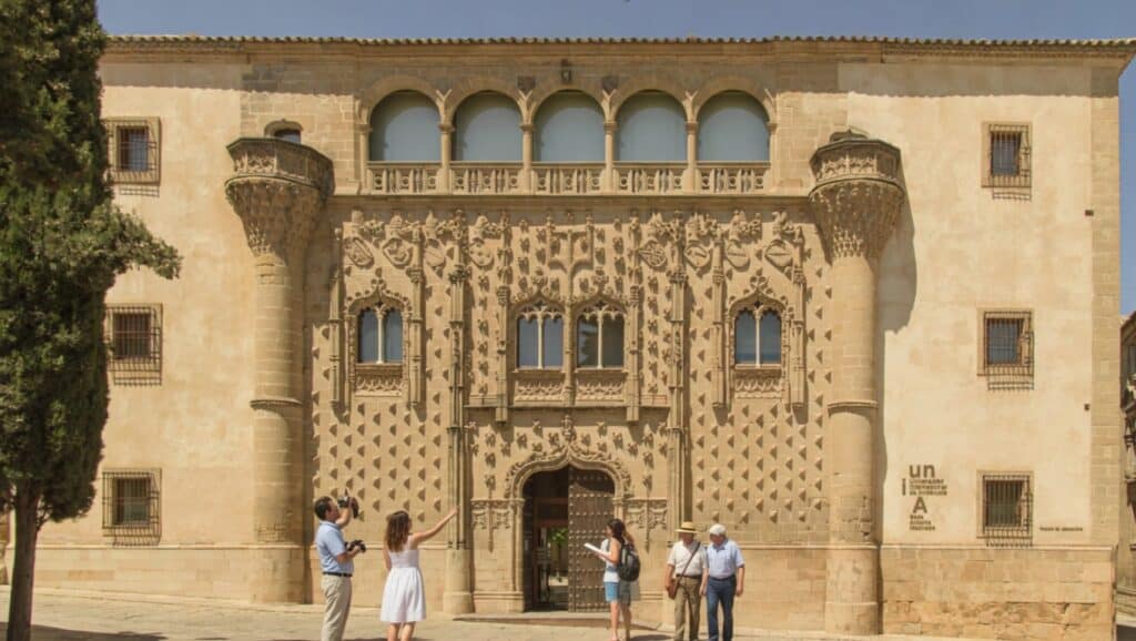 Palacio de Jabalquinto y Antigua Universidad