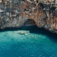 Descubre la Belleza de Cala Santa Cristina