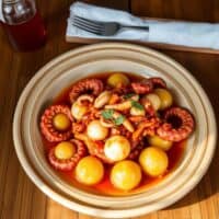 Donde Comer en Santiago de Compostela: Guía Gastronómica Completa